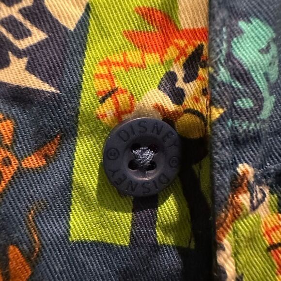 Disney Parks Pixar Characters Button-Down Short Sleeve Shirt Mens medium - Picture 8 of 9
